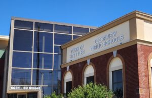 Stettler Town Council Outsources Overhead Door Maintenance