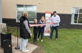 New 24/7 Public AED Installed at Gus Wetter School in Castor